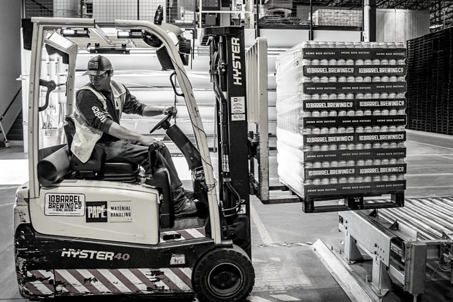 11 Vagas Ajudante de Carga e Descarga Ponte para o Saber Ligando